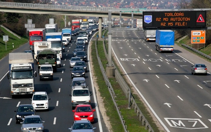 Megkezdődik az M7-es autópálya háromsávossá bővítésének tervezése