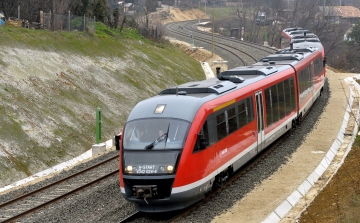 Jó pár vasúti vonalon meglepődnek az utazók