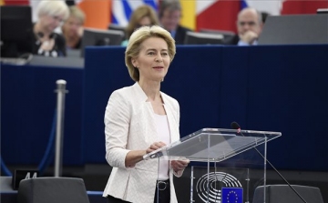 Von der Leyen megértést szorgalmaz a kelet-közép-európai országok iránt