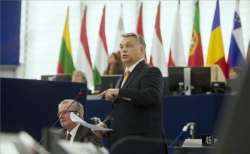 EP-vita - Orbán Viktor: minden értékről szabad és kell is vitázni